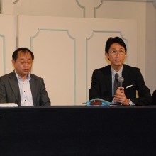 日整保険部介護対策課の川口(右)・三谷先生(左)による特別講演風景