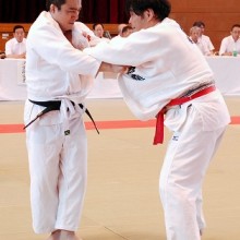 40才代の部 第3位 草野選手(左)