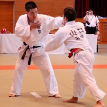 20才代の部 準優勝 長野選手(左)