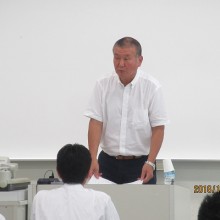 講師の福岡医健専門学校副校長 松井宏樹先生 講演風景