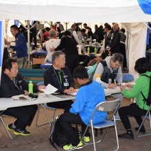 糸島の救護所の受付風景